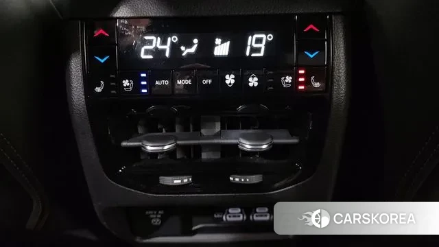 Jeep Grand Cherokee (WL) id 3361133 из Кореи 10