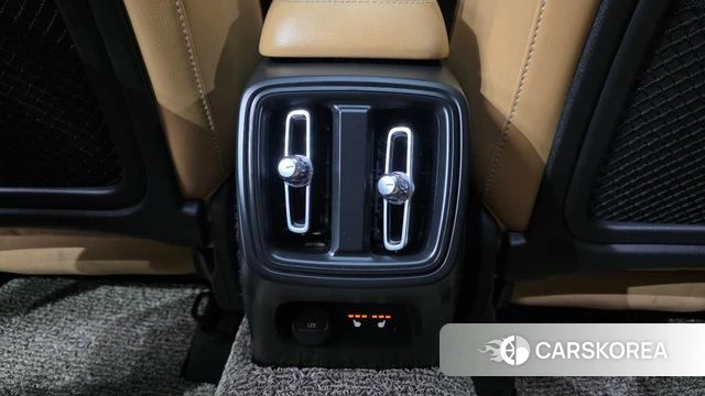 Volvo XC40 id 3911197 из Кореи 10