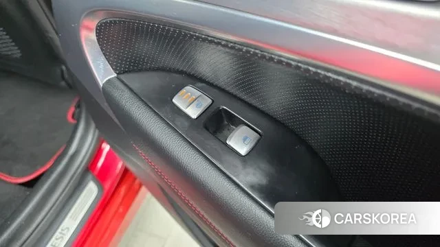 Genesis G70 id 3672820 из Кореи 10