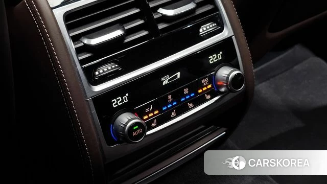 BMW 7 Series (G11) id 3935657 из Кореи 10