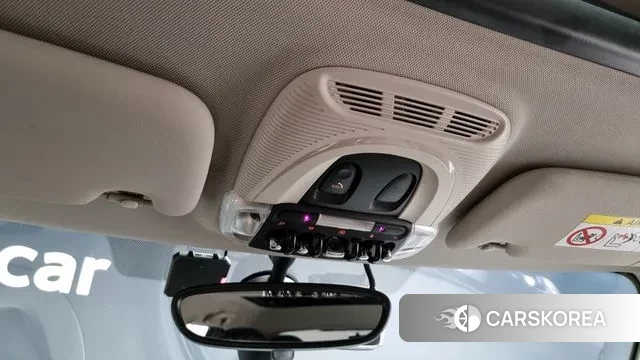 Mini Cooper S id 2960943 из Кореи 10