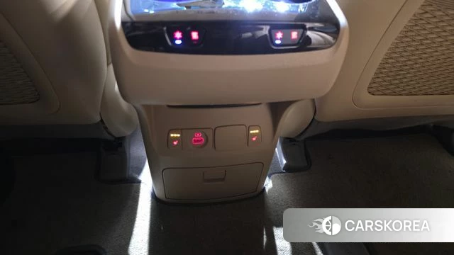 Kia The New Carnival id 3886279 из Кореи 10