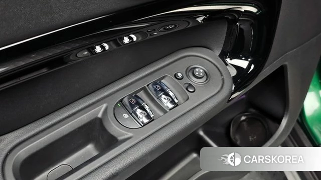 Mini Cooper Countryman id 4308636 из Кореи 10