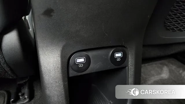 Hyundai Ionic 5 id 3590919 из Кореи 10