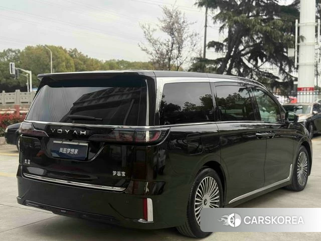 Lan Tu Dreamer PHEV id 4239304 из Китая 10