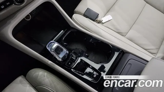 Volvo XC40 id 2640425 из Кореи 10