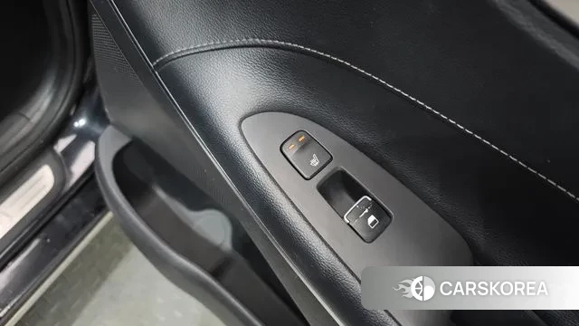 Hyundai Grandeur IG id 3039068 из Кореи 10