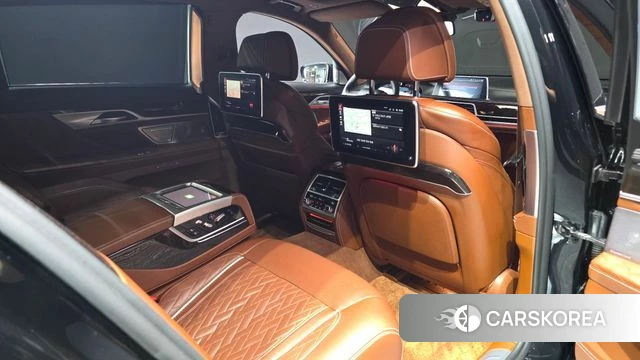 BMW 7 Series (G11) id 4383965 из Кореи 10