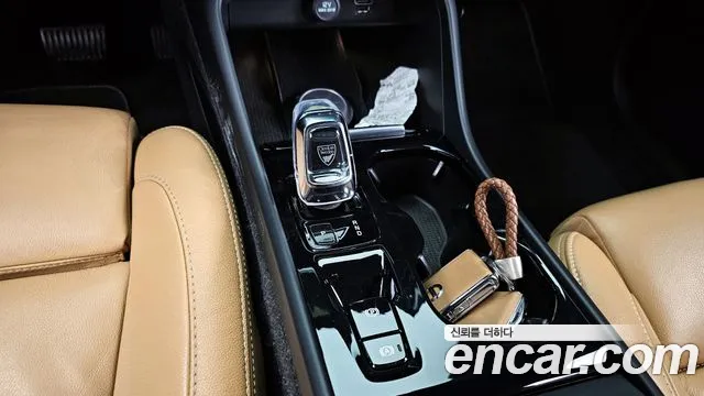 Volvo XC40 id 2762289 из Кореи 10