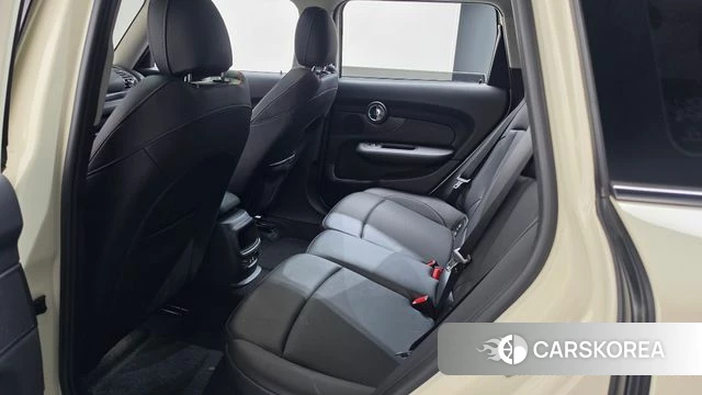 Mini Cooper Clubman id 4672442 из Кореи 10