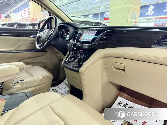 Buick GL8 id 4207940 из Китая 10