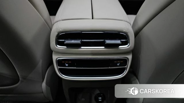 Genesis GV80 id 3812832 из Кореи 10