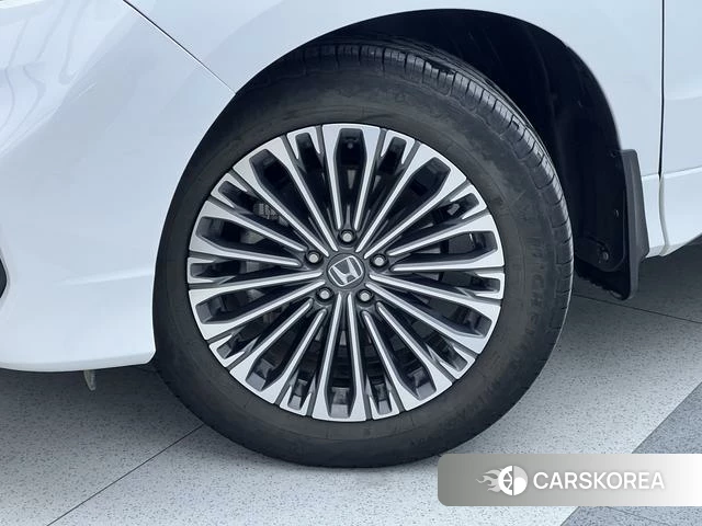 Honda Crown Road id 4207338 из Китая 10