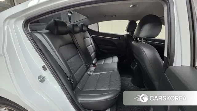 Hyundai The New Avante AD id 3368337 из Кореи 10