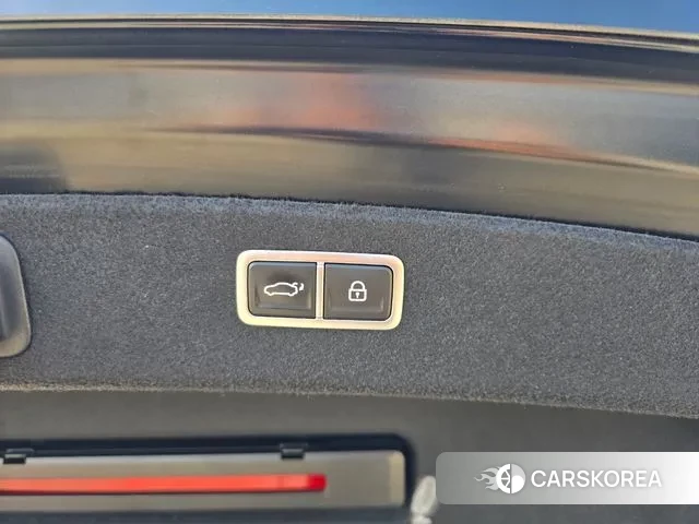 Genesis Electrified G80 (RG3) id 3777298 из Кореи 10