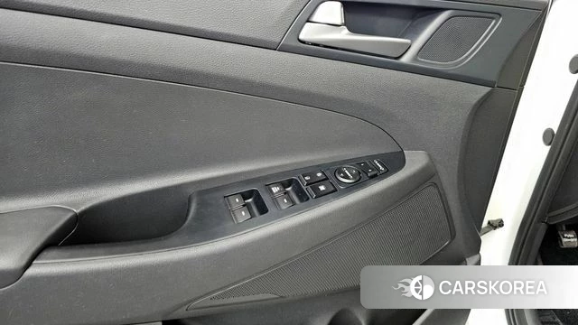 Hyundai All New Tucson id 4384900 из Кореи 10