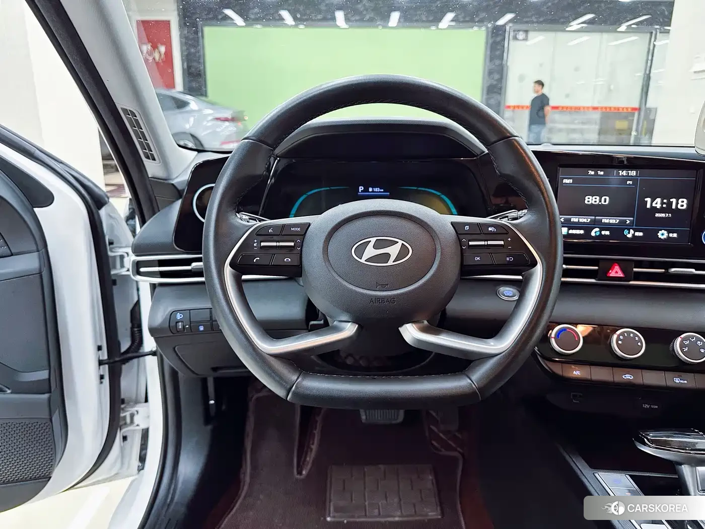 Hyundai Elantra id 4545589 из Китая 10
