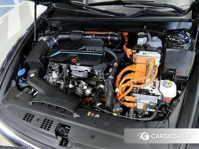 Hyundai Grandeur Hybrid (GN7) id 4292754 из Кореи 10