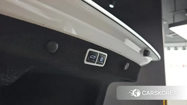 Hyundai Grandeur (GN7) id 3348049 из Кореи 10