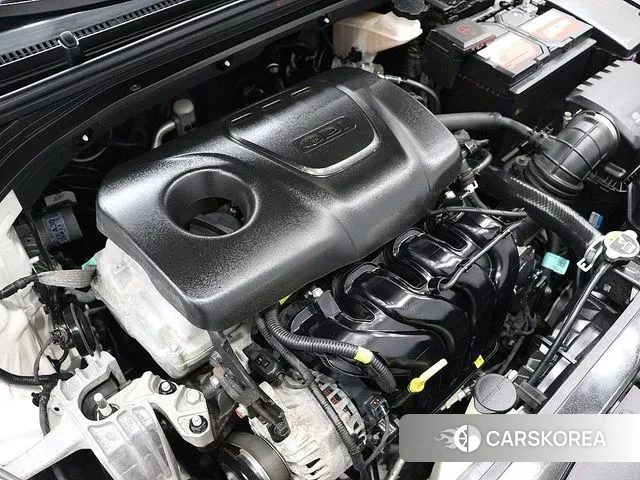 Hyundai Avante AD id 3714159 из Кореи 10