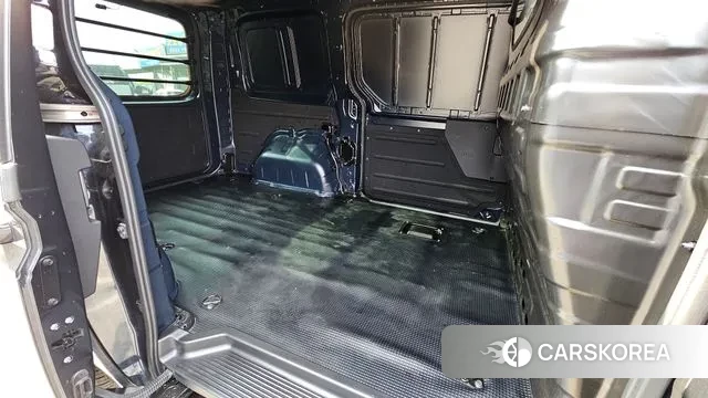 Hyundai Staria id 3467638 из Кореи 10