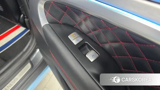 Genesis G70 id 3552807 из Кореи 10