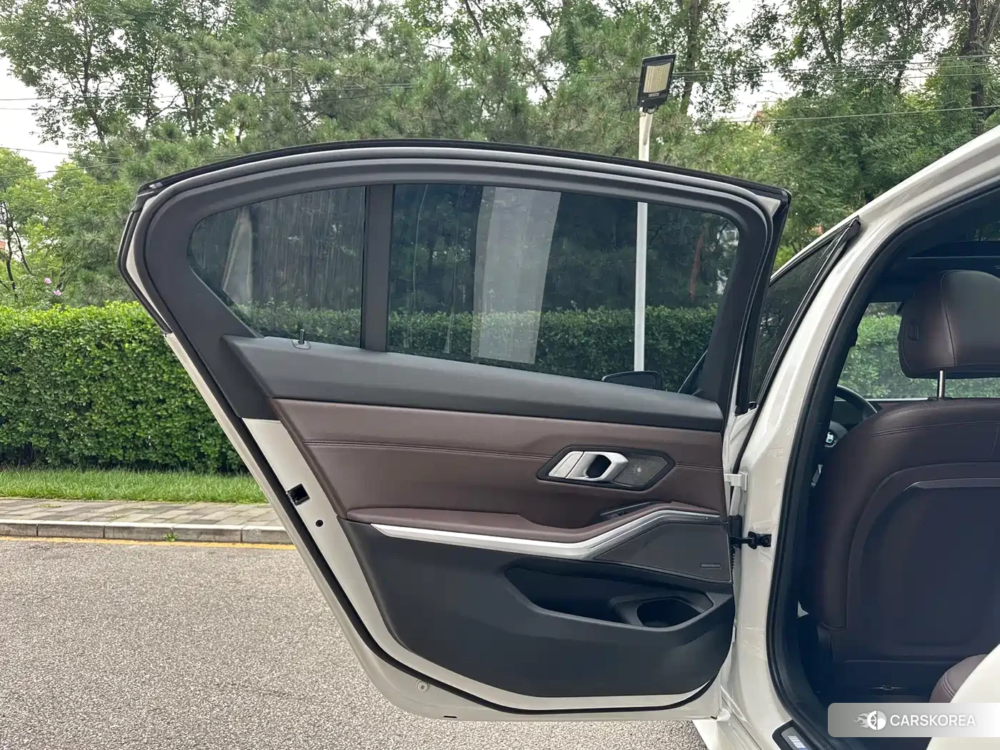 BMW 3 series id 4576333 из Китая 10