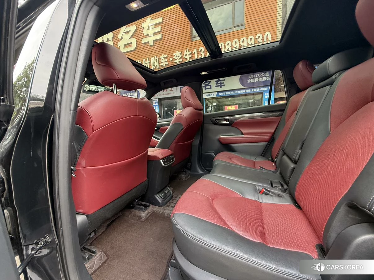 Toyota Crown id 4514984 из Китая 10