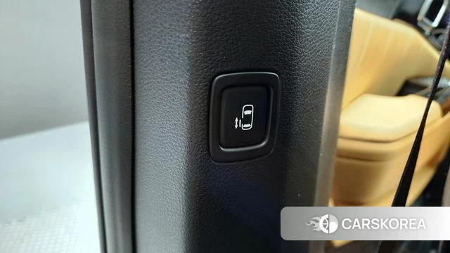 Kia Carnival 4th generation id 4302629 из Кореи 10