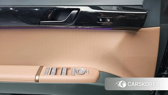 Hyundai Grandeur Hybrid (GN7) id 4279767 из Кореи 10