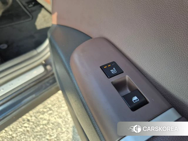 Hyundai Grandeur (GN7) id 4948470 из Кореи 10