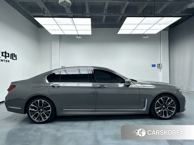 BMW 7 series id 4217429 из Китая 10