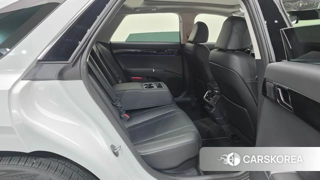 Hyundai Grandeur Hybrid (GN7) id 4617759 из Кореи 10