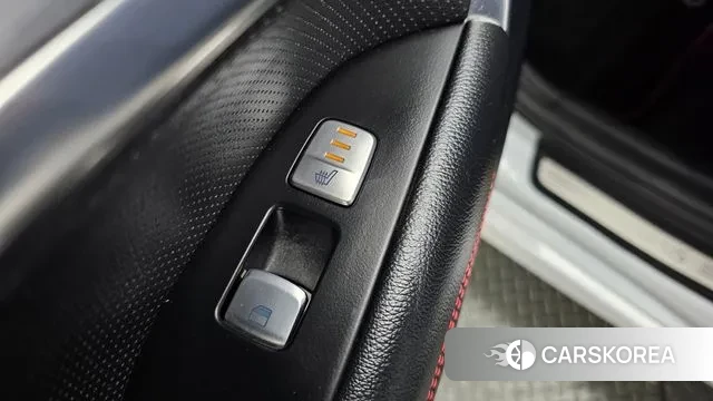 Genesis G70 id 3156823 из Кореи 10