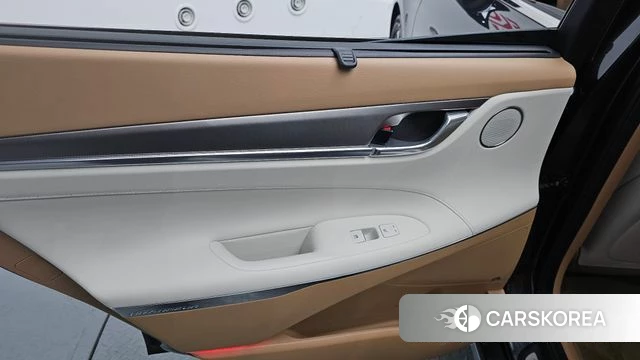 Hyundai The New Grandeur IG Hybrid id 3828257 из Кореи 10