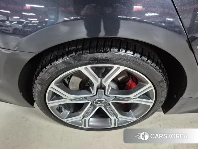 Kia Stinger id 3737106 из Кореи 10