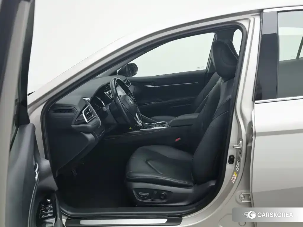 Toyota Camry id 4679955 из Китая 10