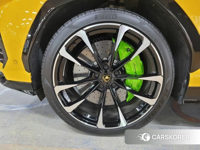 Lamborghini Urus id 3915802 из Кореи 10