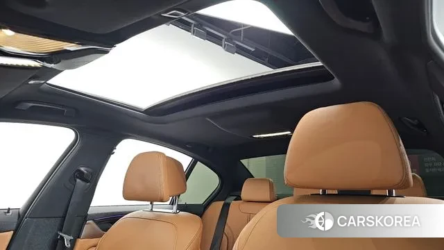 BMW 5 Series (G30) id 3504484 из Кореи 10