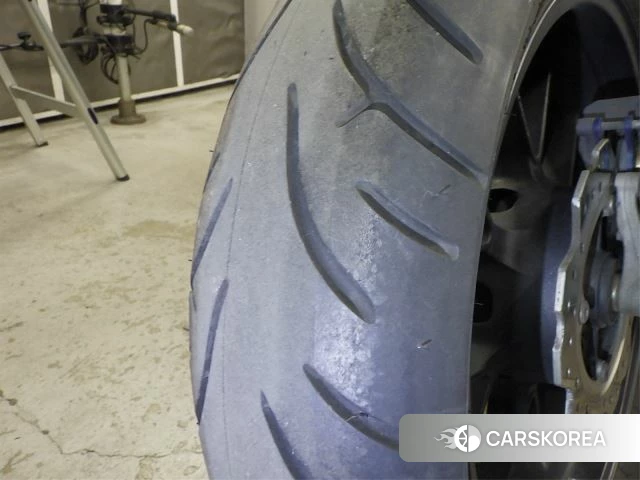 Проданный Honda CBR400R id 4000024 из Японии, фото 10