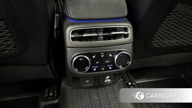 Genesis GV70 id 4179541 из Кореи 10