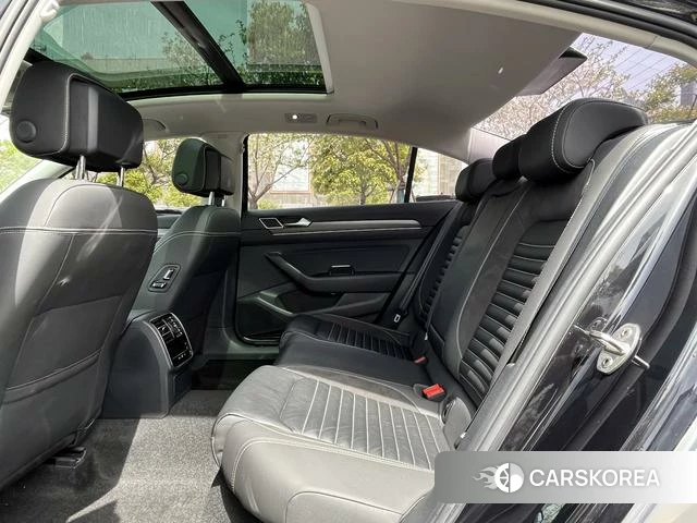 Volkswagen Magotan id 4272247 из Китая 10