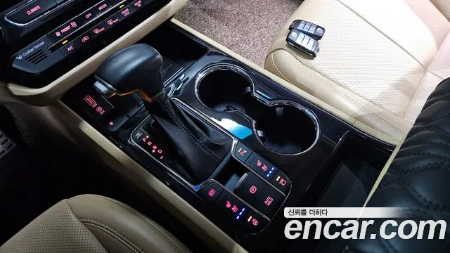 Kia The New Carnival id 2704999 из Кореи 10