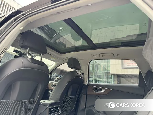 Audi Q7 id 4300817 из Китая 10