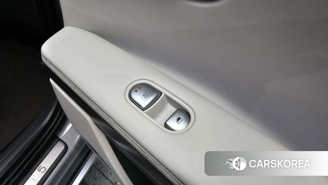 Hyundai Ionic 5 id 4905980 из Кореи 10