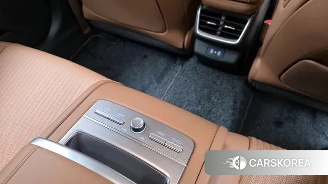 Hyundai Grandeur (GN7) id 3734904 из Кореи 10