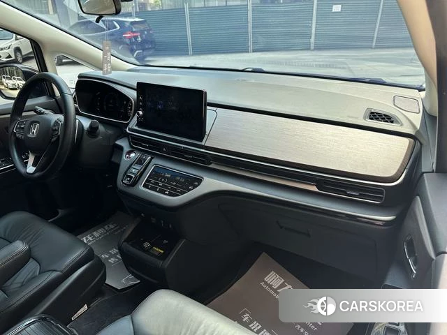 Honda Odyssey id 4313674 из Китая 10