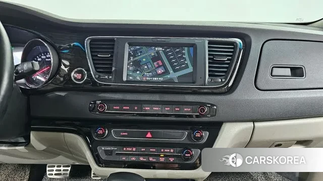 Kia The New Carnival id 3552715 из Кореи 10