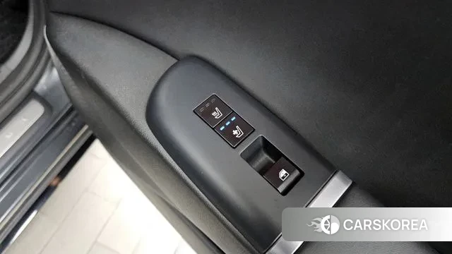 Hyundai Grandeur (GN7) id 3442626 из Кореи 10