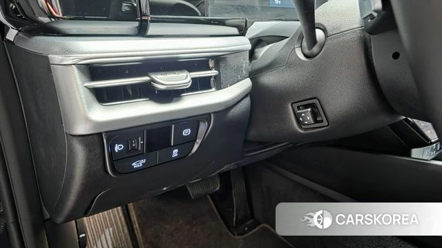 Hyundai Grandeur (GN7) id 4201487 из Кореи 10